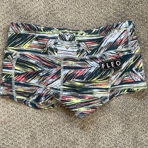 Fleo Shorts